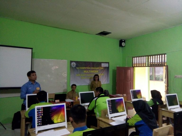 Pelaksanaan Pelaksanaan Kegiatan UKK Multimedia