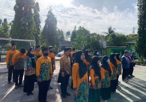 Upacara Peringatan Hari Pahlawan SMK Bhakti Bangsa Banjarbaru 